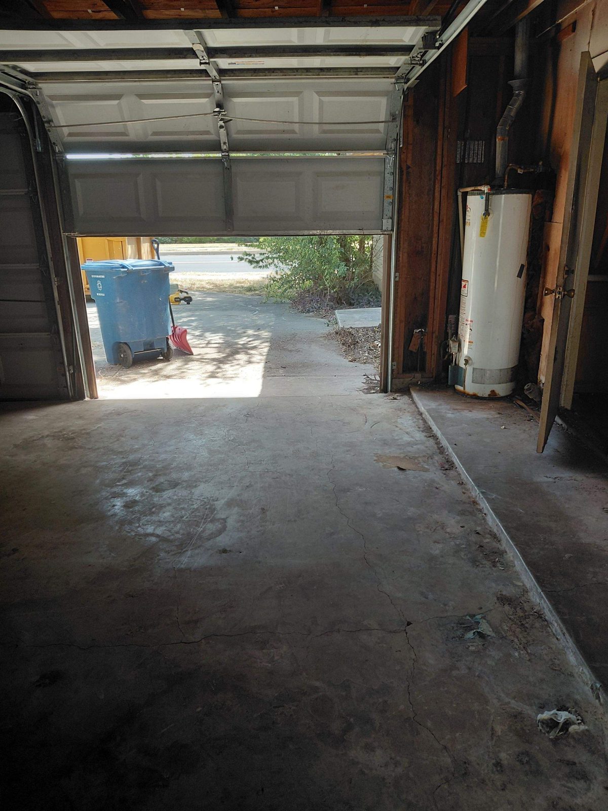 Garage interior at 1203 Rossolis Dr